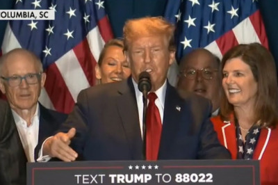 NFL team owner appears on stage with Trump during South Carolina victory speech