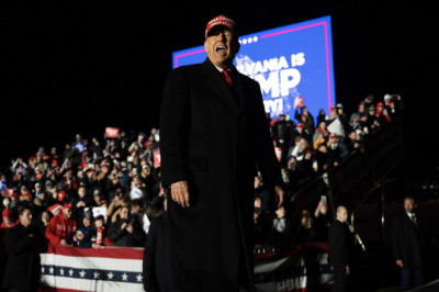 Trump makes major endorsement in crucial Senate race in key battleground state