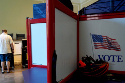 Election officials in all 50 states urged to seek info from Biden admin to prevent noncitizens from voting