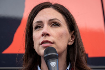 Republican Tudor Dixon praises Trump as she eyes 2026 run for governor or Senate in key battleground