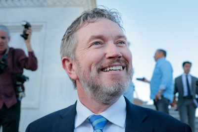 Massie and several GOP colleagues push proposal to require dual citizenship disclosure by political candidates