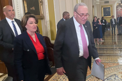 Dem senators rip GOP's 'Silence of the Lambs' as Trump marks 100th day