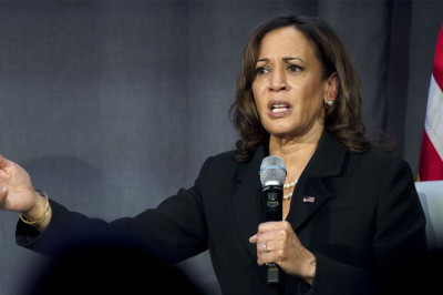 Kamala Harris comes knives out against Trump in first speech since leaving office: ‘Absolute chaos’