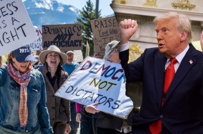 Trump asks SCOTUS to strip protected status for hundreds of thousands of Venezuelan migrants