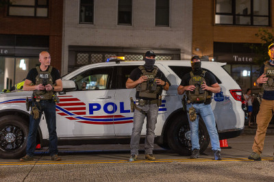 DC traffic stop reporting on illegal immigrants a ‘great step,' Trump says — other blue cities could be next