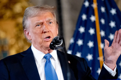 Trump tells Grassley to tell Democrats 'go to HELL' over blocked judicial nominees in Senate