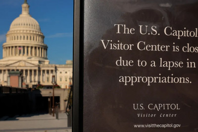 White House warns of 'pain' inflicted on Americans if Democrats don't reopen government