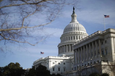 '3 headed monster': Expert reveals how H-1B visa program is crushing American college graduates