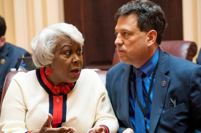 Virginia Dems flip on gerrymandering, blame Trump for redistricting reversal