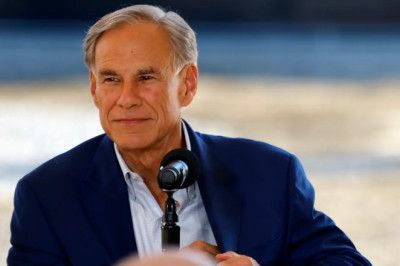 Federal judges block Texas from using redrawn congressional map