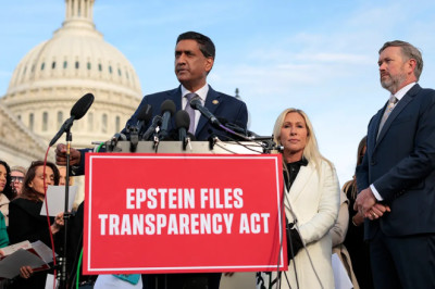 Khanna, Massie, Greene urge Senate to pass Epstein bill unchanged, warn of ‘reckoning’