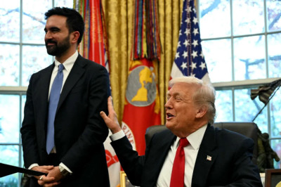 ‘Just say yes’: Trump cuts in as NYC mayor-elect Mamdani dodges on calling him a ‘fascist’ at Oval Office