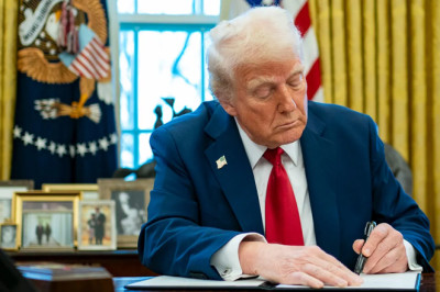 Trump signals plan to designate Muslim Brotherhood a terrorist organization