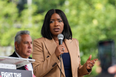 Fierce Trump critic Jasmine Crockett shakes up high-stakes Senate race
