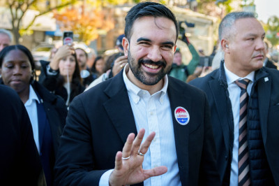 Pressure mounts on Mamdani to 'continue the fight' on illicit Chinese vapes flooding NYC