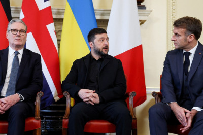 European talks reshape Ukraine’s peace plan as Zelenskyy refuses territorial concessions