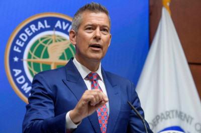 DOT cracks down on thousands of illegal immigrant truckers as agency looks to holiday travel: Duffy