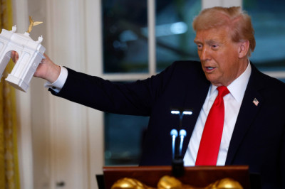 Trump says 'Triumphal Arch' monument construction to begin within 2 months in DC: report