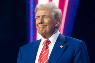 Trump-aligned super PAC enters 2026 midterms with nearly $300M war chest