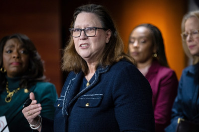 House Dem backs the idea of reining in DHS funding in wake of ICE-involved shooting in Minnesota