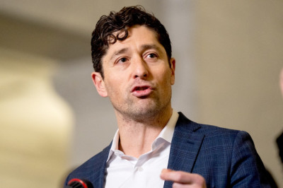 Jacob Frey tells critics 'sorry I offended their delicate ears' after ICE f-bomb controversy